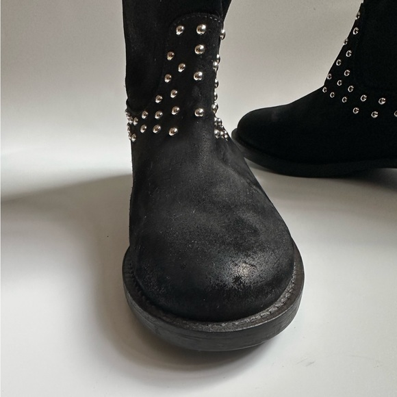 ❌❌ SOLD❌❌ Italian Suede leather Boots / TwinSet - Picture 7 of 15